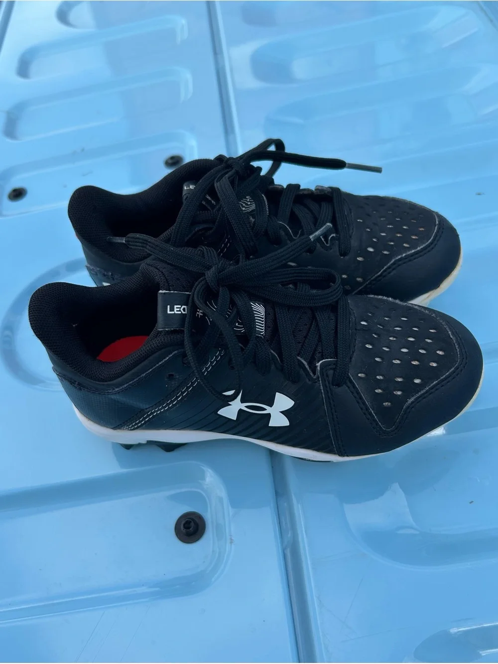 Under Armour Kids Black & White Soccer Cleats